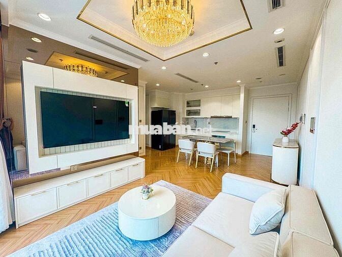 Bán gấp 2pn Khu Landmark 6 Vinhome rẻ hơn căn cùng trục 1 tỷ