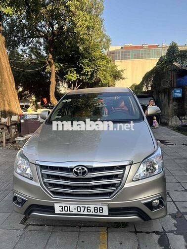 innova 2015 E số sàn siêu mới 17v xịn