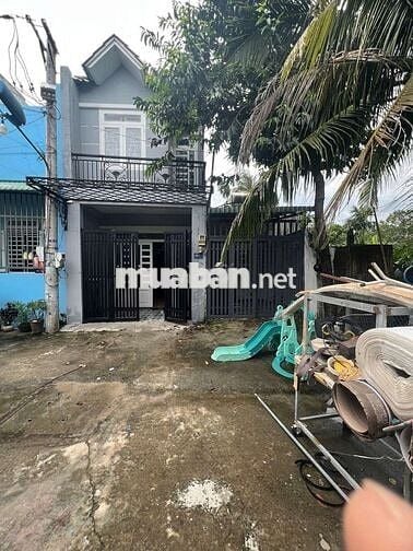 Cho thuê nhà tx 52 gần bến xe buýt số 3  giá 5tr5 2p ngủ