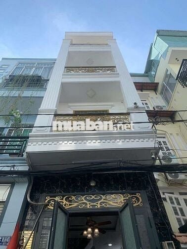 NHÀ 4 TẦNG - FULL NỘI THẤT XỊN - 4PN - HẺM THÔNG