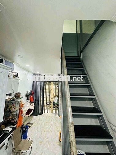 Nhà 2tỷ, 2tầng, Trịnh Đình Trọng, Tân Phú, TP HCM