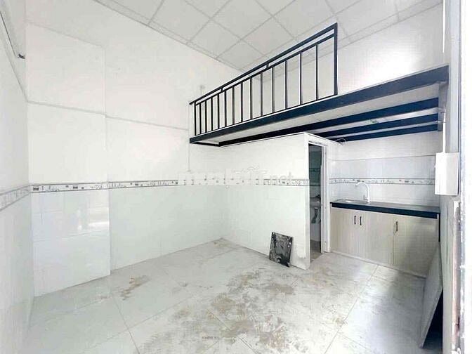 CHO THUÊ PHÒNG TRỌ CÓ GÁC GIÁ RẺ PHÒNG RỘNG GẦN HUIT , VĂN HIẾN