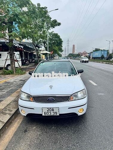 Ford Laser tập lái  2004 Ghia 1.8 MT - 200000 km