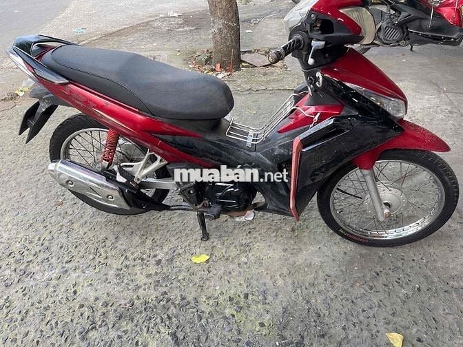 cần bán xe nhà đang đi