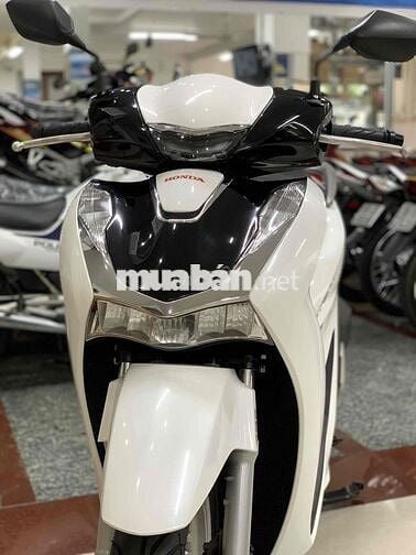 Sh160 ABS mẫu 2024 odo lướt 1 chủ biển SàiGòn.