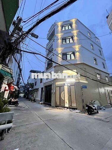 Hàng Ngon. Lô góc. HXH. Ngang 5m nở hậu. 5 tầng. gần Aeon Tân Phú. 70m