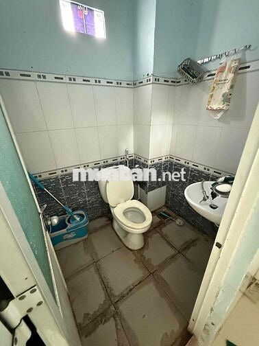 Cần cho thuê phòng khu vực p.12, Quạn 6, khu yên tĩnh và an ninh,