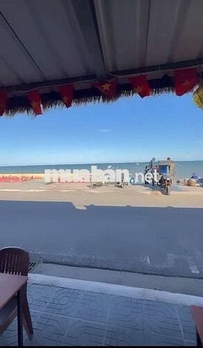 Đất 3 mặt tiền view biển thích hợp kinh doanh