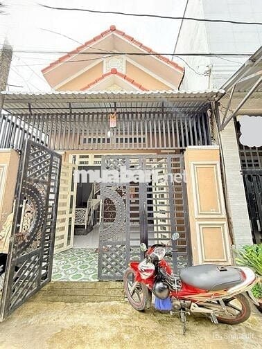 Bán nhà 1 trệt 1 lầu ở Đ. Suối Lội , Phước Vĩnh An 125m2 SHR giá 900tr