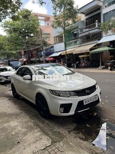 Kia Cerato Koup 2009 - 98123 km