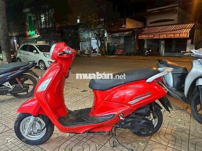 attila alizabet Fi - màu đỏ