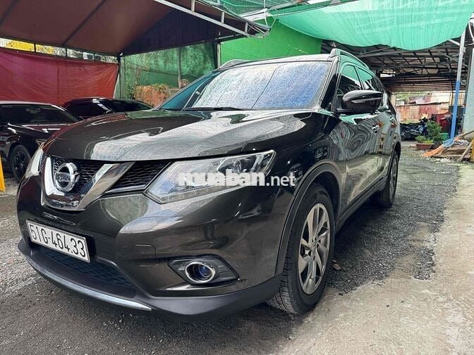 Nissan X trail 2017 2.5 SV 4WD - 100000 km