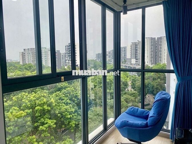 Emerald căn góc 86m2 ban công bay 2 view đại lộ và công viên nội khu.