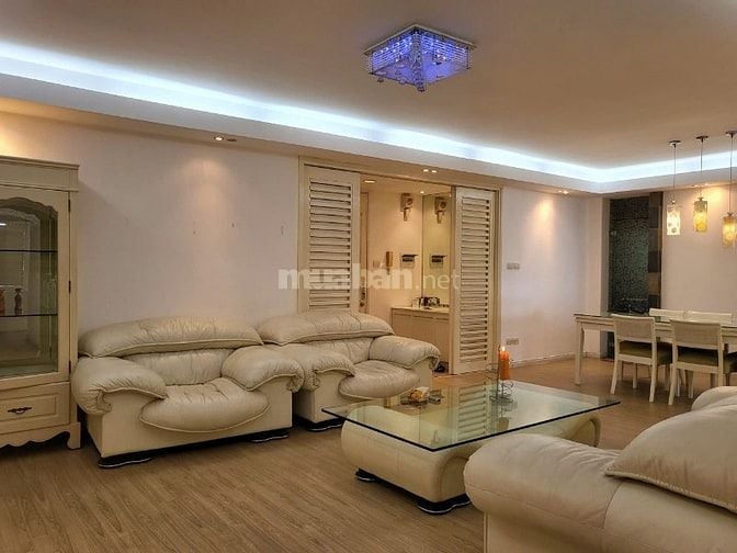   CHO THUÊ LÂU DÀI CĂN HỘ tầng trung  tòa 34T Hoàng Đạo Thúy, 160m2,