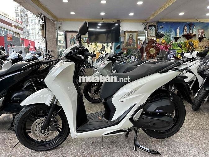 SH 150i ABS 2020 Trắng Đen BSTP Chính Chủ