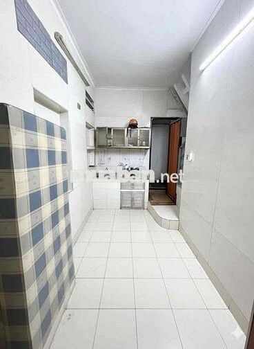 Nhà cho thuê chính chủ phố Bạch Mai