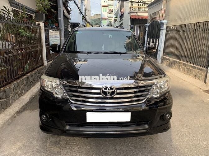 Toyota Fortuner 2013 2.7V 4x2 AT - 158000 km