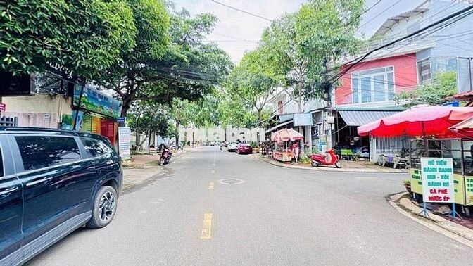 GÓC 2 MẶT TIỀN TRẦN VĂN THỤ KHU TRUNG CAO - BMT