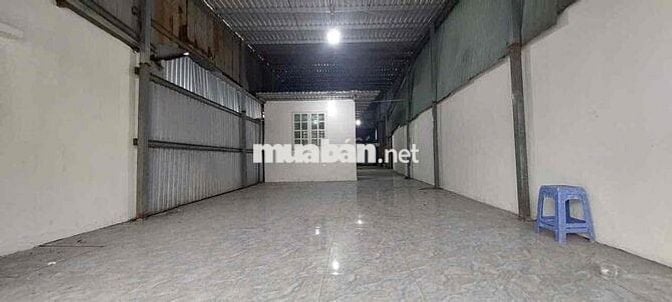 Cho thuê kho 5,8 x26 m -Trần văn mười vao 1 xẹt -dg xe tải