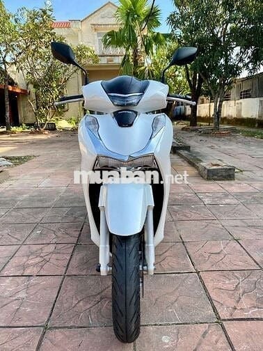 SH 150i ABS Date 2021 odo 9.000Km