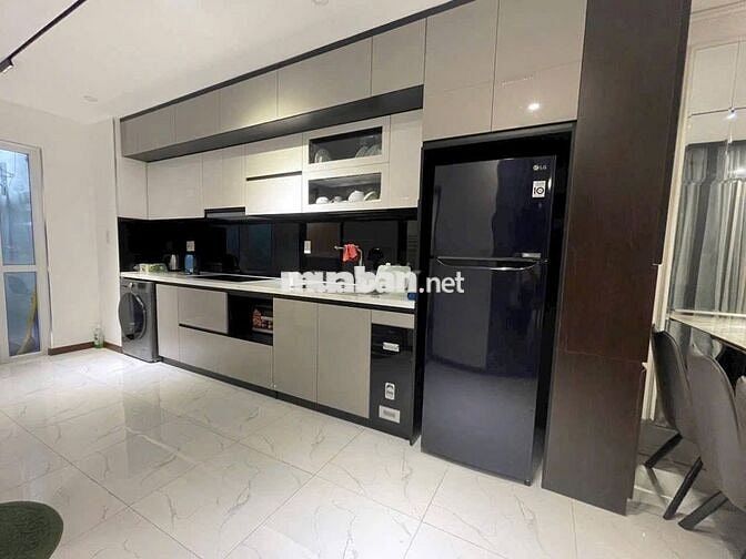 2 bedrooms for rent in Muong Thanh near river, good furniture.