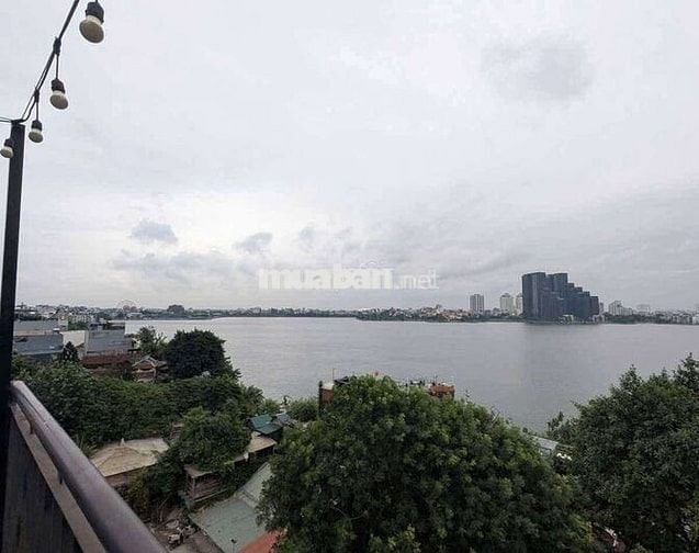 View Hồ Tây mặt phố Lạc Long Quân Tây Hồ 90m2 8 tầng 52,5Ty