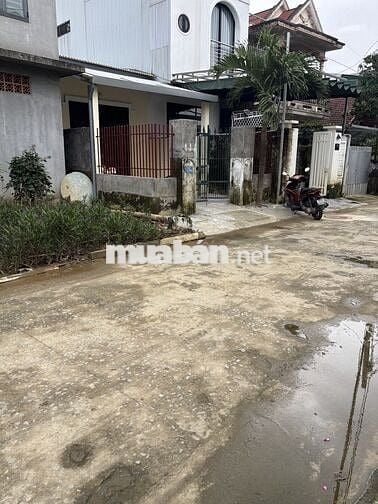 Cho thuê nhà ở hoặc buôn bán nhỏ