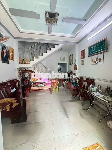 Bán Nhà HXH Hiệp Thành 45 Nhà 2tầng 3pn .vị trí 2/ lê vk.giá 3tỷ380 tl