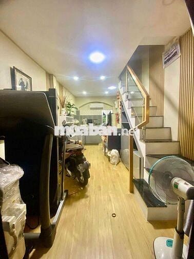 Nhà Q12 Gần chợ chó Xe Tải né nhau chỉ nhỉnh 2 tỷ, SHR! Dt:24m2  NEW!!