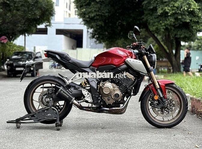 Bán Honda CB650R 2021