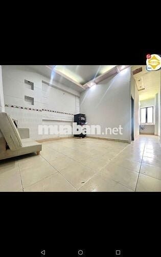 CHO THUÊ 1 PHONG CÓ 2PN NHỎ TRONG NHÀ MẶT TIỀN KẾ NGÃ 4 NTT N VĂN LINH