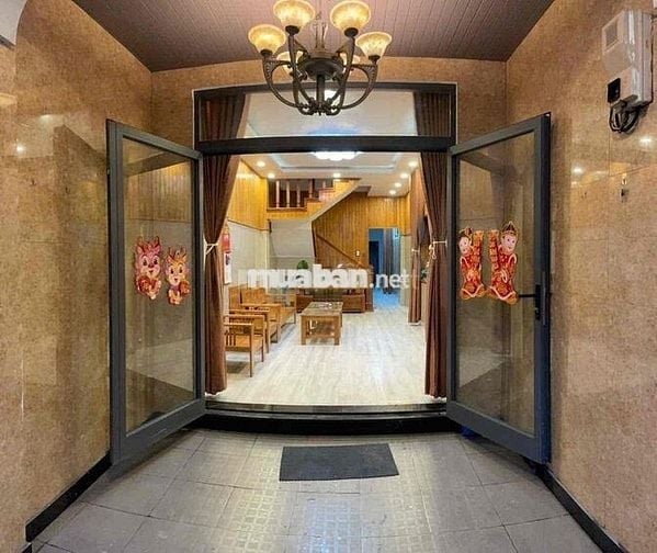 nhà 2 tầng Lô góc 2 mặt kiệt ô tô nhà xây kiên cố