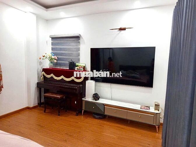 Nhà XUÂN LA,TÂY HỒ 34M,5 TẦNG, 3 NGỦ 9,05 TỶ- LÔ GÓC-  NGÕ RỘNG