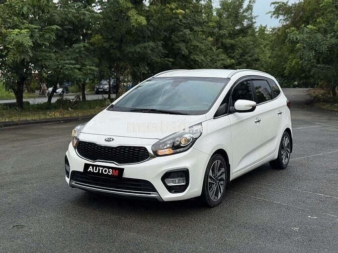 KIA RONDO 2017 2.0 GAT Trắng- 63000 km