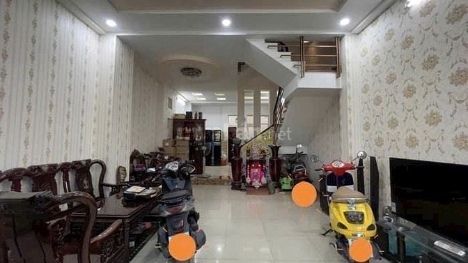 13ty thương lượng nhà mặt tiền đường nội bô cao lỗ phường 4 Q8 