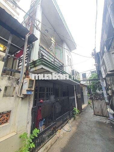 Nhà 3pn 3wc ngay DQH hẻm 1/  3m cách MT 20m, thích hợp gia đình ở