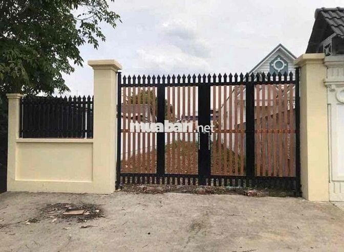 910Tr khách gửi cắt lỗ miếng 7x37m - có 120m thổ - sẳn sổ hồng riêng