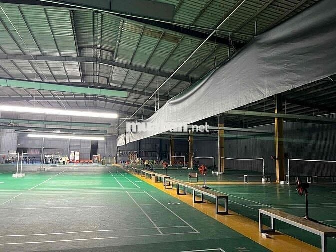 Kho, xưởng 1800m2  đường xe Conten 24/24 Quận 12