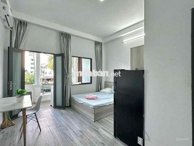 cách sân bay TSN chưa tới 5’ di chuyển