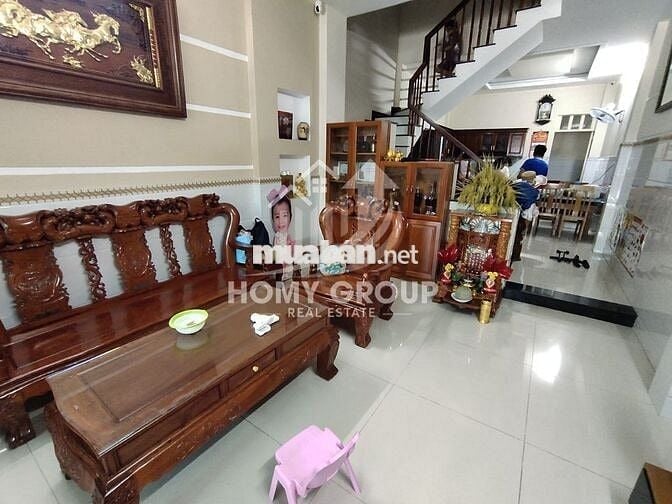 NHÀ 3 TẦNG, 4PN 5WC, SÂN ĐẬU OTO, GẦN CHỢ HIỆP BÌNH, PHẠM VĂN ĐỒNG