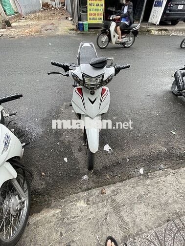 đến check xe ưng thì lụm