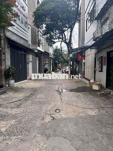 HXH Phạm Văn Đồng p11 bình thạnh 55m2 mới tặng nội thất chỉ 4.4tỷ