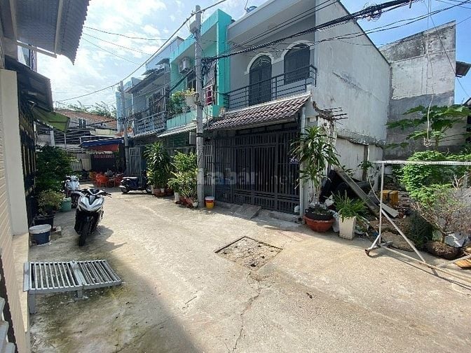 Lô đất đẹp mặt tiền đường 6m 38 Đặng Nhữ Lâm (Kho B) TT Nhà Bè.