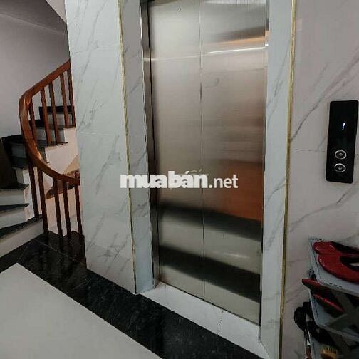 Liên Mạc - 32m full nội thất, thang máy - Ô tô đỗ cửa, gần sân chơi