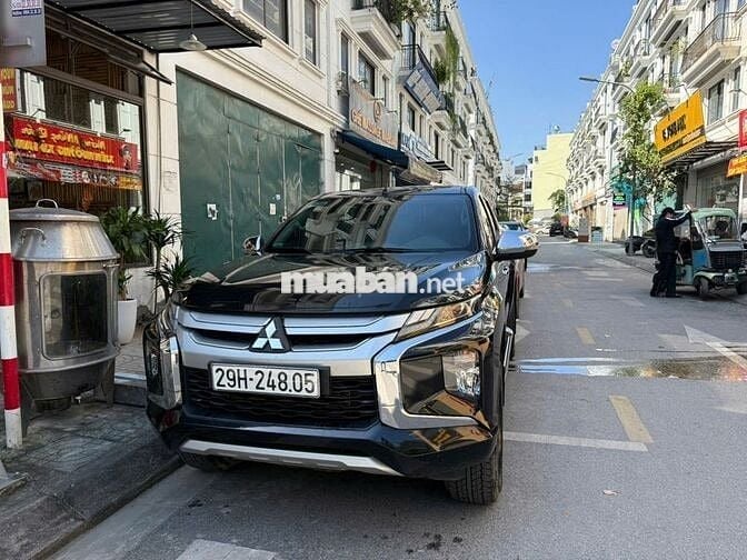 Mitsubishi Triton 2019 AT Mivec Premium - 80000 km