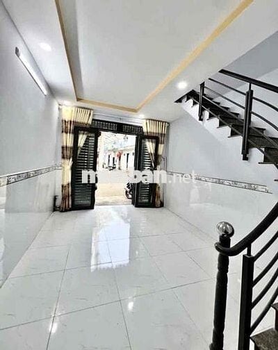 1.85 tỷ bán nhà Bình Tân, 25m2- 2 tầng, Số nhà quận, CC VI BẰNG