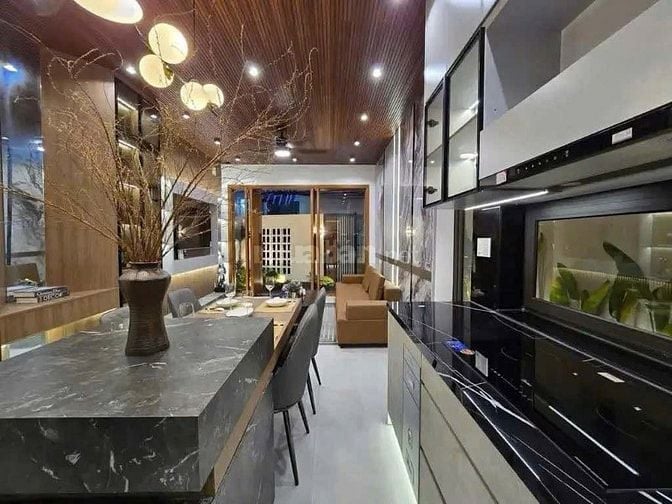 Bán căn nhà oto vô tới nhà Nguyễn Văn Thương, p25, Bình Thạnh. 