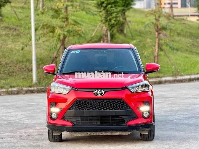 Toyota Raize 1.0 CVT sản xuất 2022 nhập khẩu
