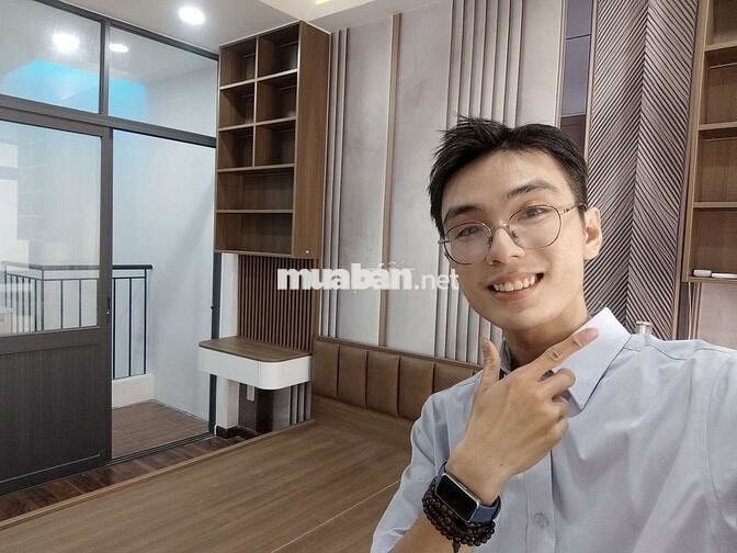 BÁN NHÀ LÊ VĂN KHƯƠNG QUẬN 12 NGAY CHỢ THIẾC HẺM XE HƠI NHÀ MỚI 4 TỶ