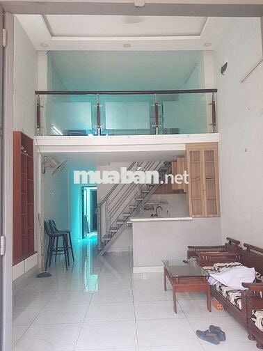 Cho thuê nhà dt 4×20, có 3pn,3wc. Mặt tiền đường, khu đông dân cư